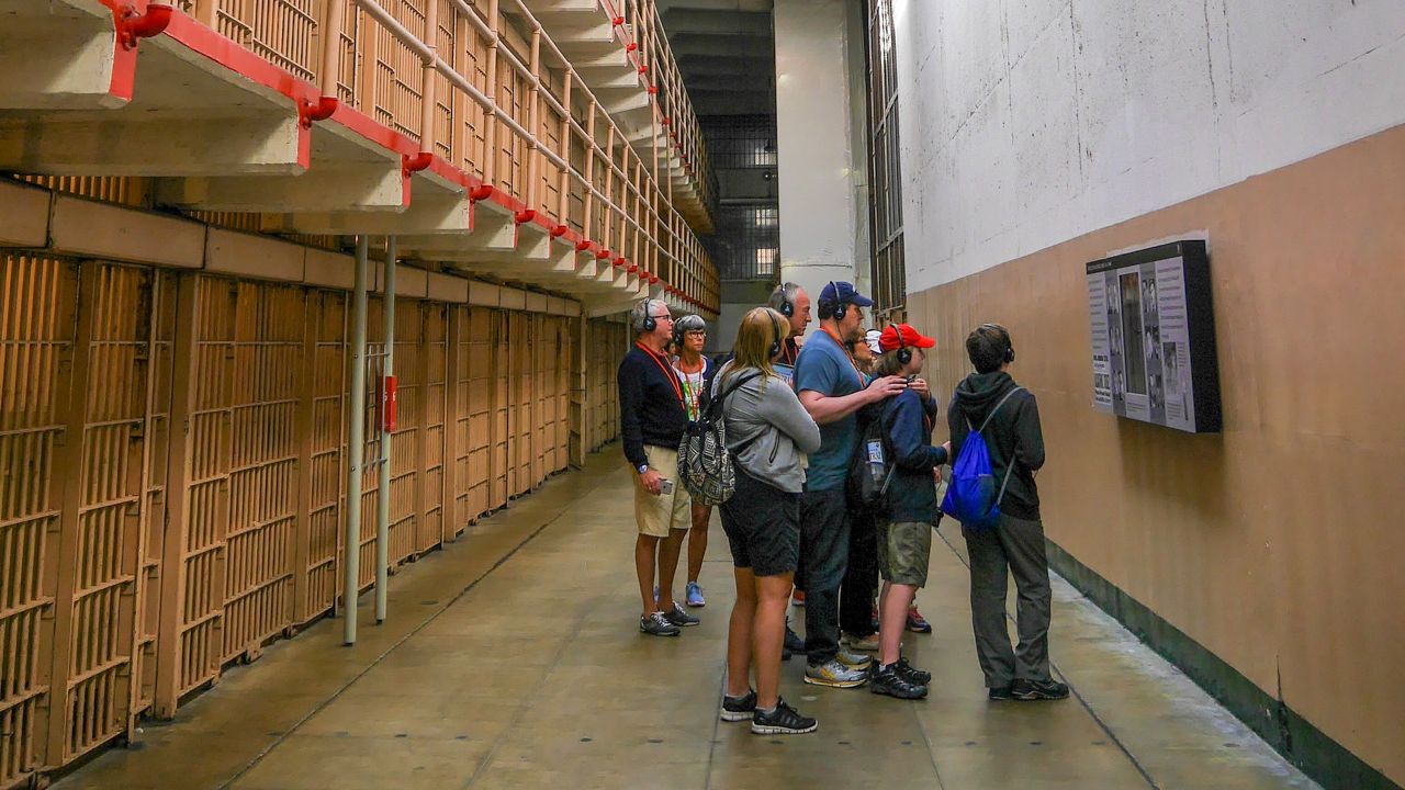 how long is the audio tour of alcatraz