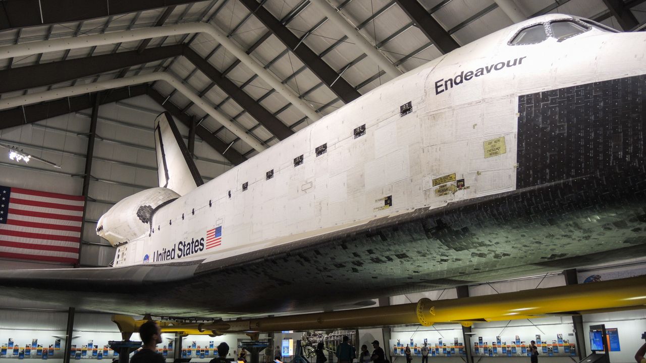 Space Shuttle Endeavour im California Science Center