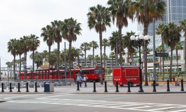 Eine Straßenbahn in San Diego.