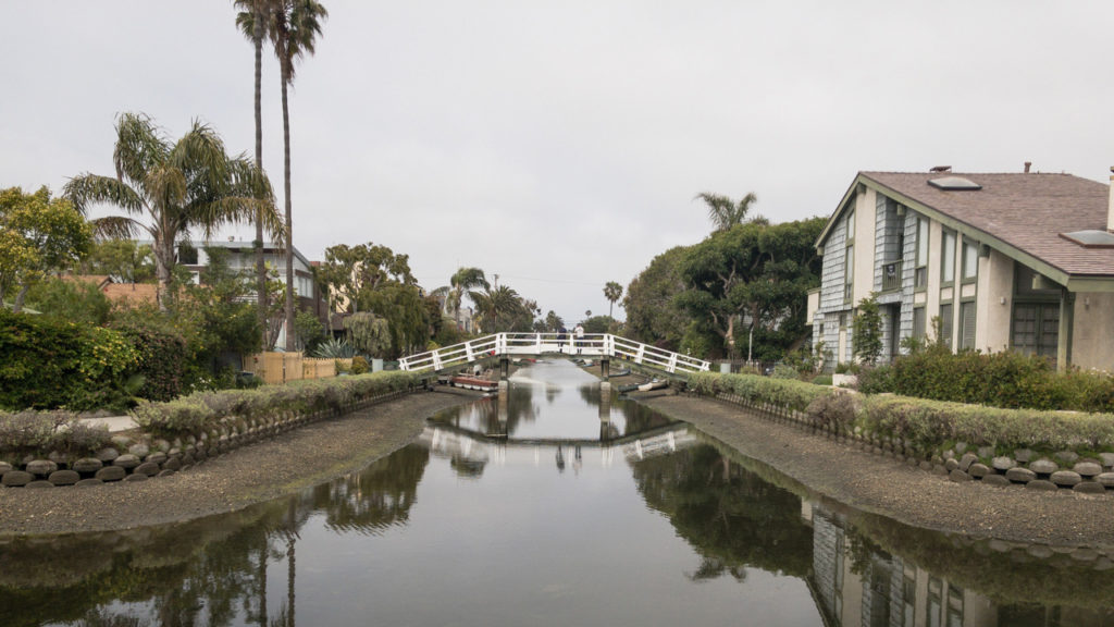 Venice Canals nahe Venice Beach.